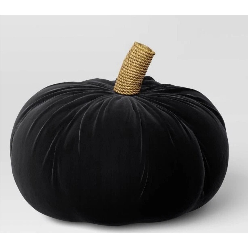 Threshold Halloween Throw Shaped Velvet Pumpkin Black